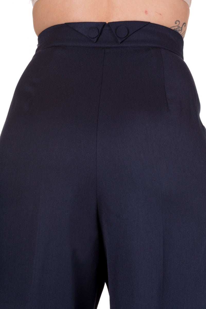 #color_Navy