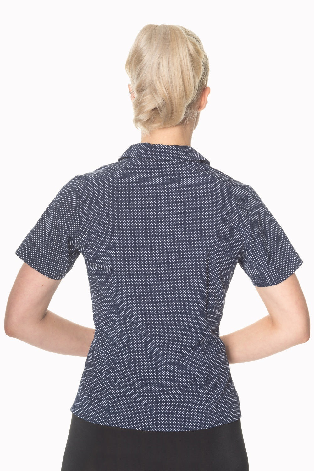 #color_Navy/White