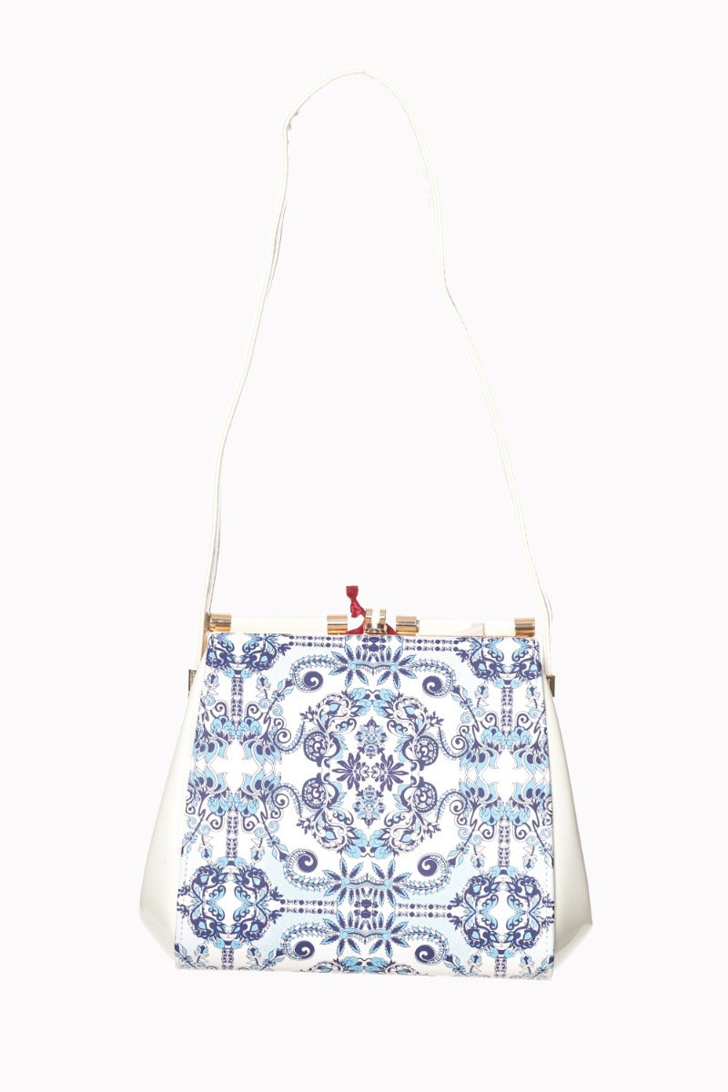 WHITE IVA BAG