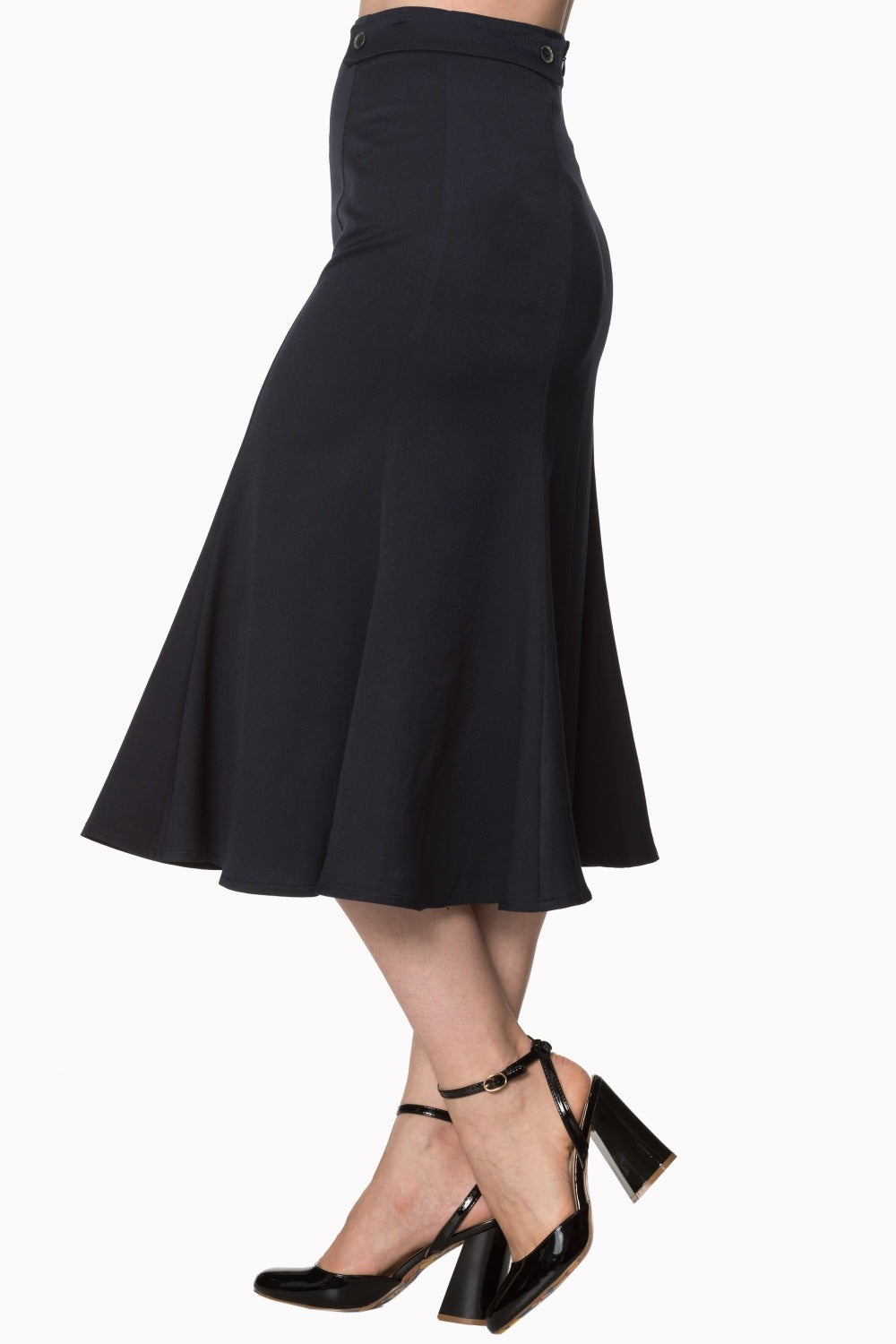 ELEGANCE PERSONIFIED SKIRT