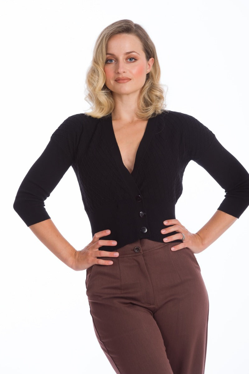 CUTIE DIAMOND CARDIGAN