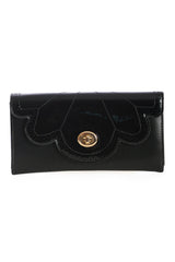 SCALLOPED WALLET