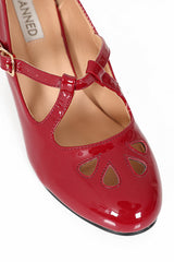 #color_Burgundy