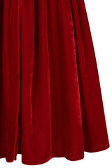 #color_Red