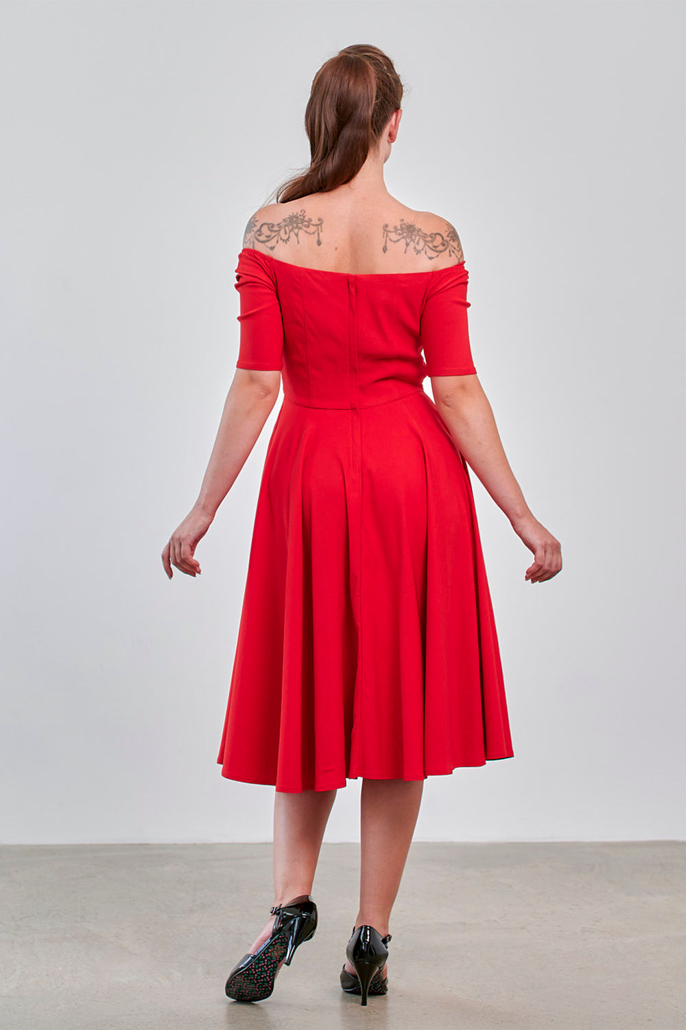 #color_Red
