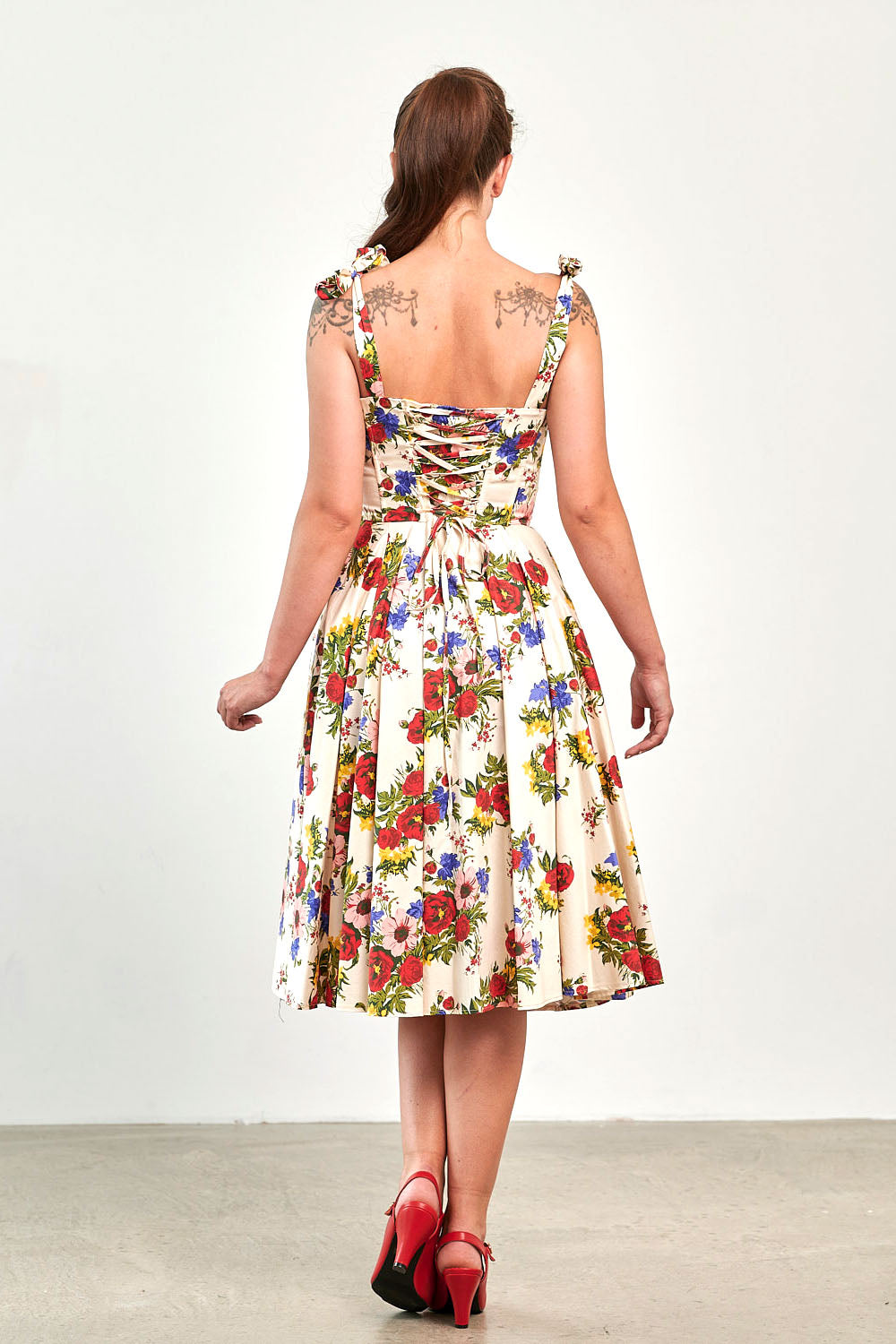 Banned Retro 50s Angelica Corset Floral Swing Dress-Cream