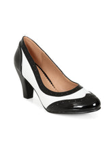 Banned Retro Rendezvous Pumps