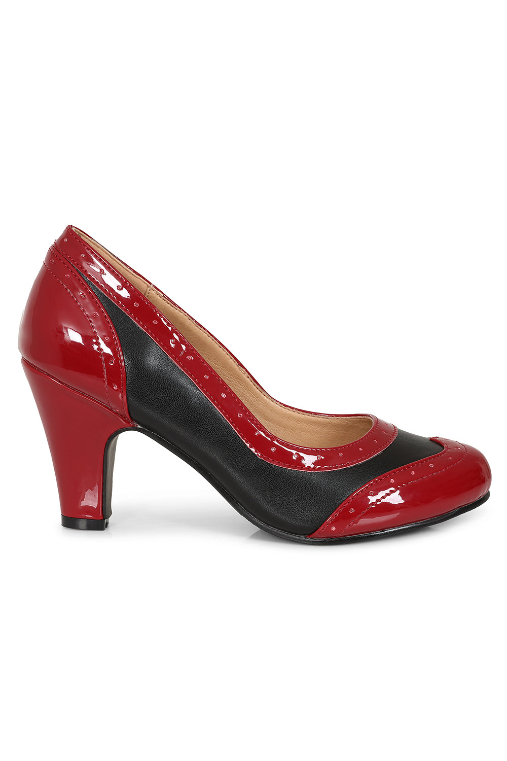 Banned Retro Rendezvous Pumps