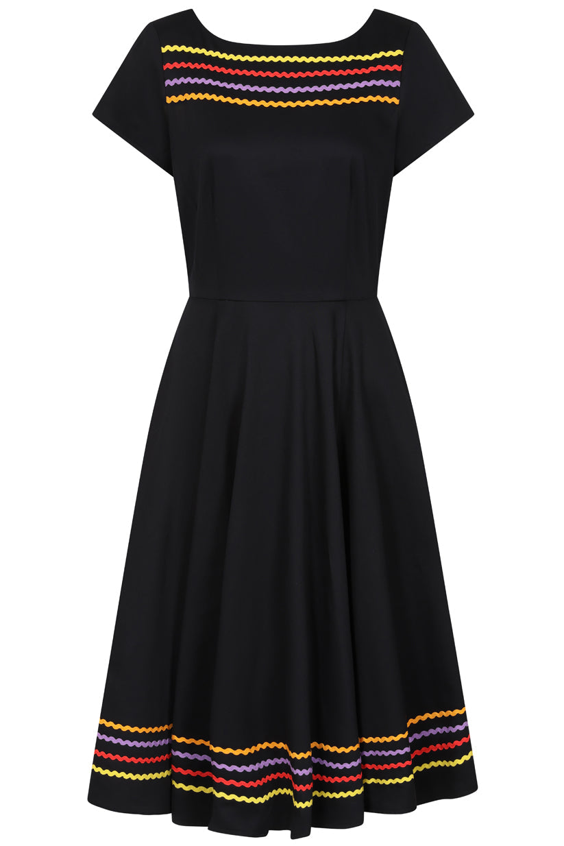 Banned Retro 50s Carmen Full Skirt Swing Dress-Black