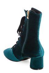 IT TAKES TWO BOOTS