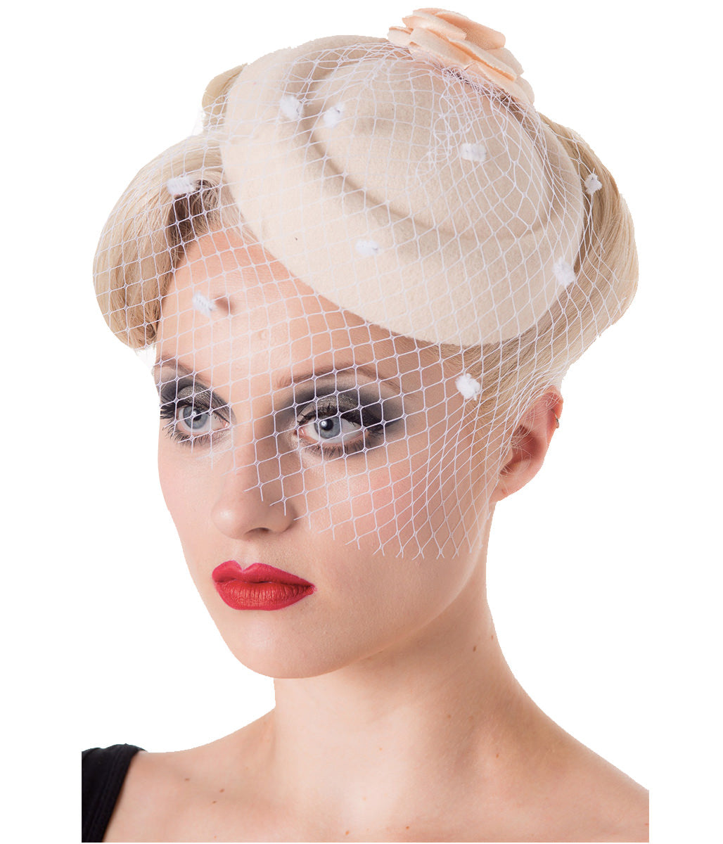 MARILYN FASCINATOR