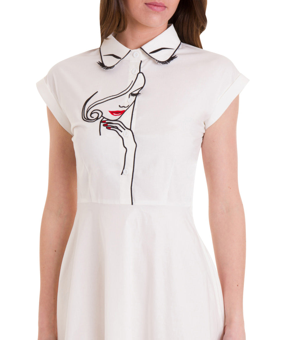 MODEL FACE LONG DRESS