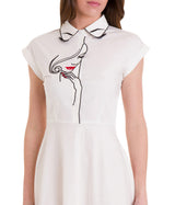 MODEL FACE LONG DRESS